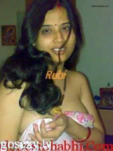 Indian Wife Having Sex - Newly Married Indian Wife Having Sex Porn Pictures