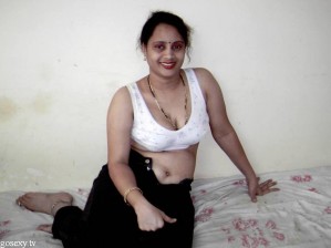 indian wife hot sex bedroom pics