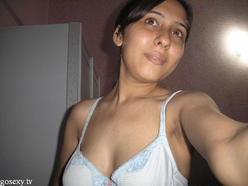 800px x 599px - Sexy Pakistani Young Muslim Girl Removing Salwar Nude Pic