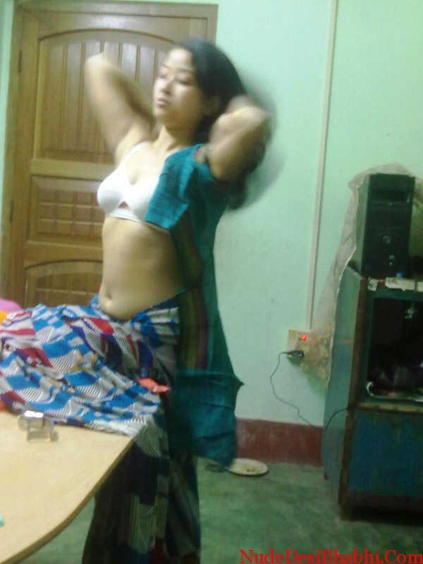Indian Wife Removing Saree Blouse and Bra Video