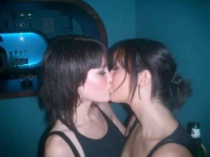 young desi lesbian sex pics