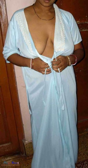 indian aunty attractive nighty 3gp video