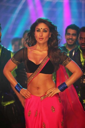 kareena kapoor sexy saree and bra