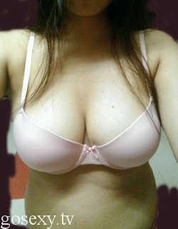 hot girl in bra sexy selfie photos