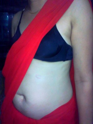 indian girl boobs in saree