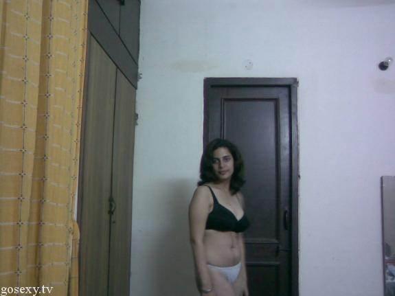 Nude young in Kolkata