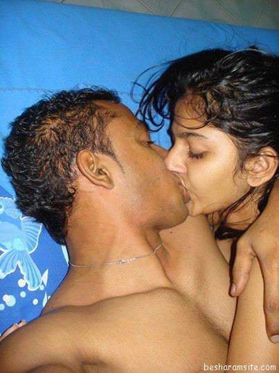 Pakistani Couple Lover Kissing Sex