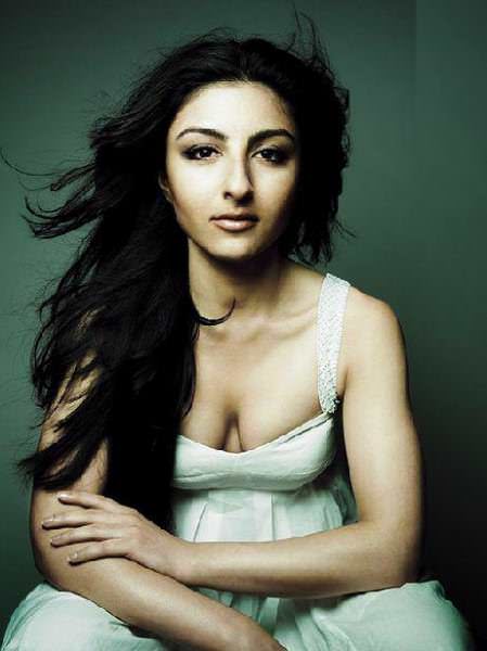 449px x 600px - Hot Soha Ali Khan Breast nude photo