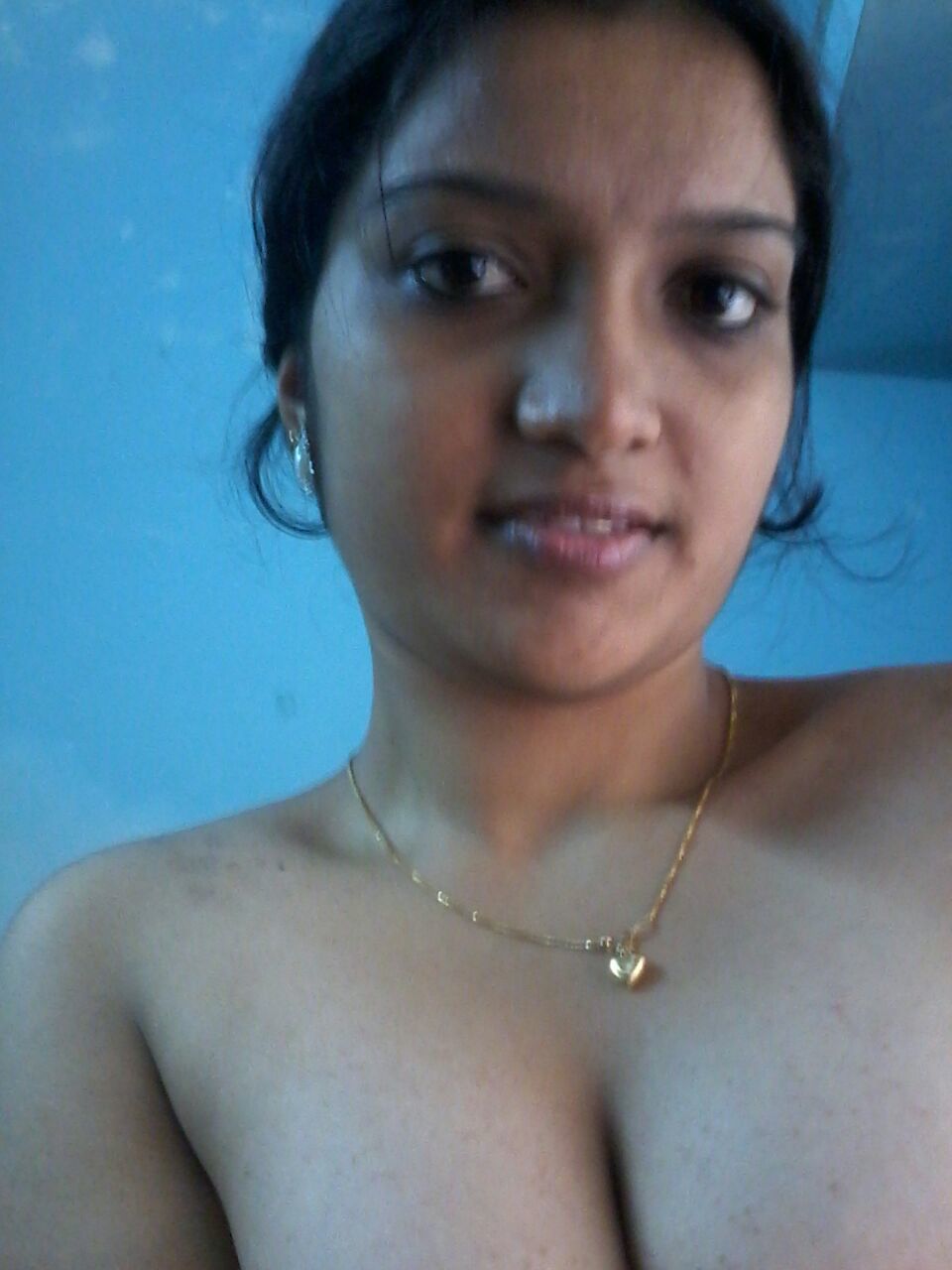 Nageechut - Horny Indian Girl Nangi Chut Mamme Nude