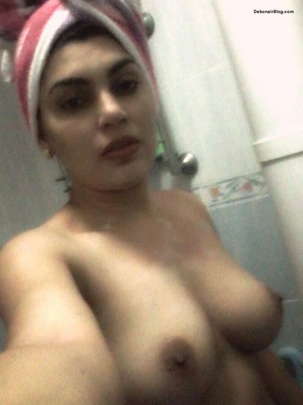 Selfi Naked Indian Babe - Indian girl hot sexy seductive xxx selfies