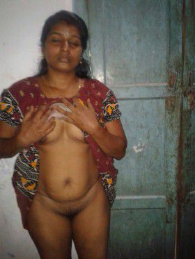Boobs Pressing Naked South Indian Bhabhi