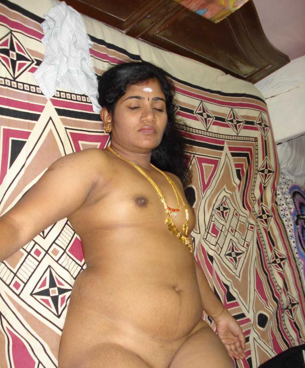 Nangi Aurto Ke Sexy Photo - Sexy Aurat Nangi Bedroom Nude Xxx Images. 