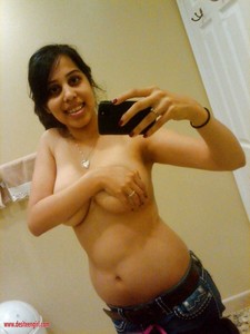 Chubby Indian Gallery - Indian Sexy Hot Girls Hostel Nude Pics Collection