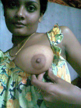 Erect Nipple Boobs Tamil Aunty Hot Sexy