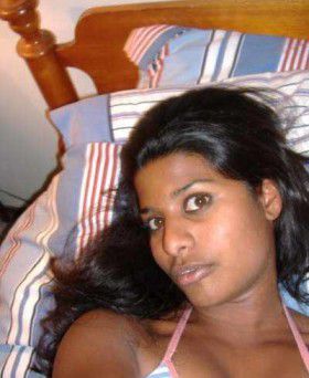 Indian Hot Girl Sexy Naked Selfies