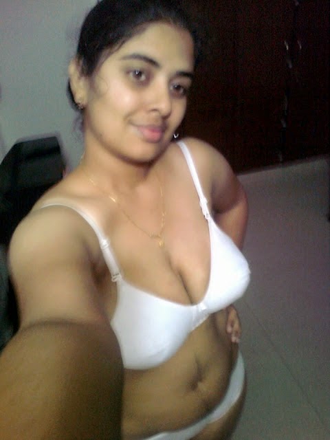Sexy Aunties Romance Naked Mms Mobile Phone Pics