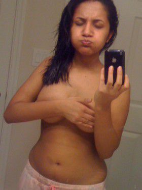 nepali sexy shy girl hidding boobs selfi