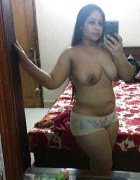 Nude Selfie Bedroom Pics Indian Bhabhi Naked Bade Mamme