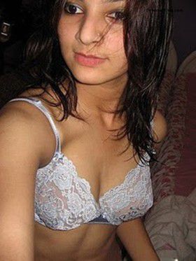 Sexy Hot Indian Nangi Chut College Girl