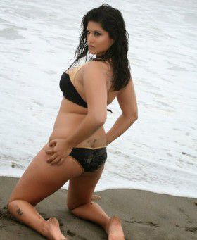 Sunny Leone Hot Porn Pics