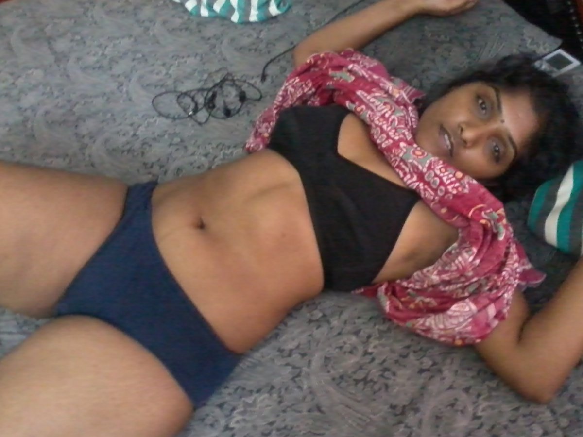 Sexy Hot Bur - Bur pics indian wife desi hot nangi