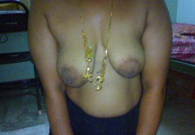 indian bhabhi huge tits