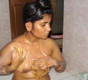 sexy bhabhi desi nude