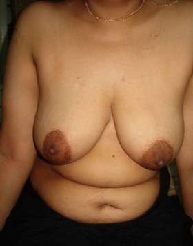 sexy desi bhabhi boobs