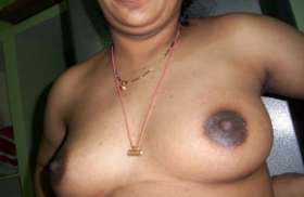 sexy nipples desi aunty