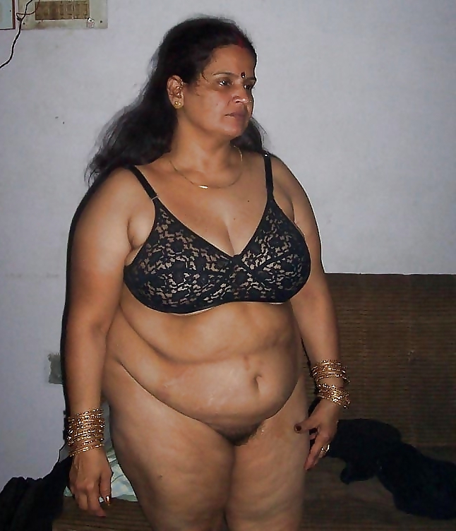 Nangi Bif - Desi Sex Photo Indian Nangi Big Boobs Bhabhi Hot â€¢, big boobs, huge tits