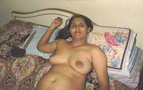 wife nude exposed
