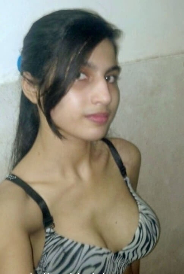 600px x 891px - Unseen Nude Photos Of Sexy Indian College Girl College Girl Nude Pics