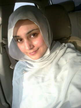 hot looking muslim wife