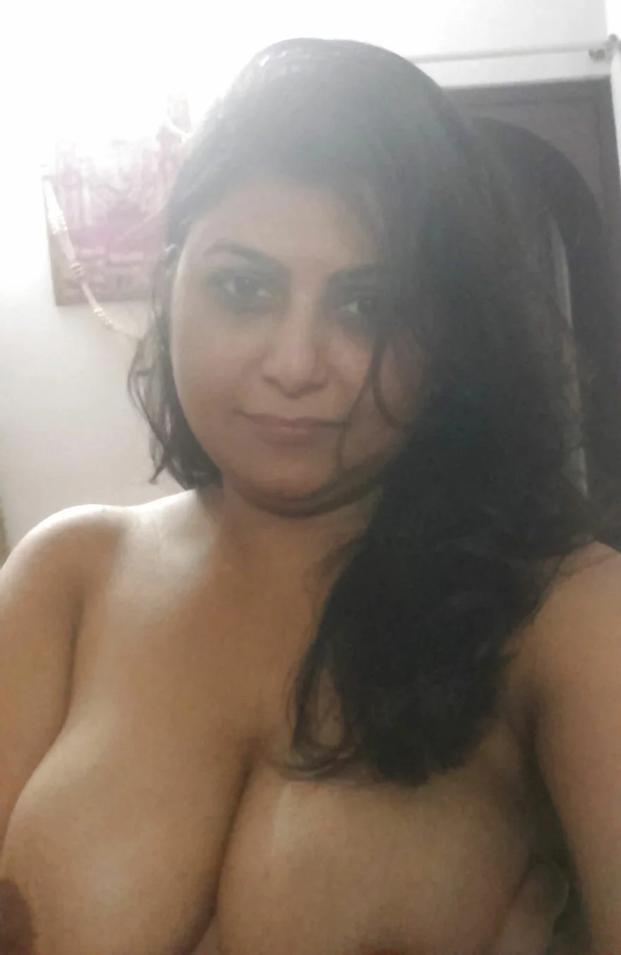 Chubby Punjabi Wife Pussy and Ass Pics Punjabi Girl Naked Photo