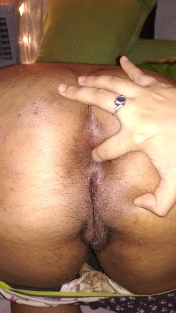 Indian Girl Pink Shaved Pussy Show XXX Images â€¢ desi pussy, tight pussy