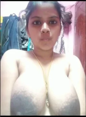 Hot chubby Tamil wife