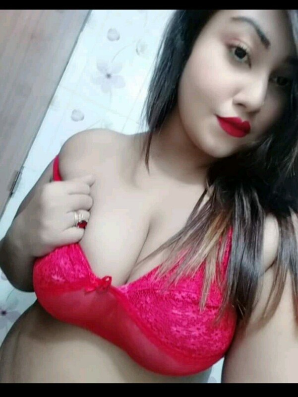 601px x 800px - Gorgeous Big Boobs Bengali Girl Nude Selfies