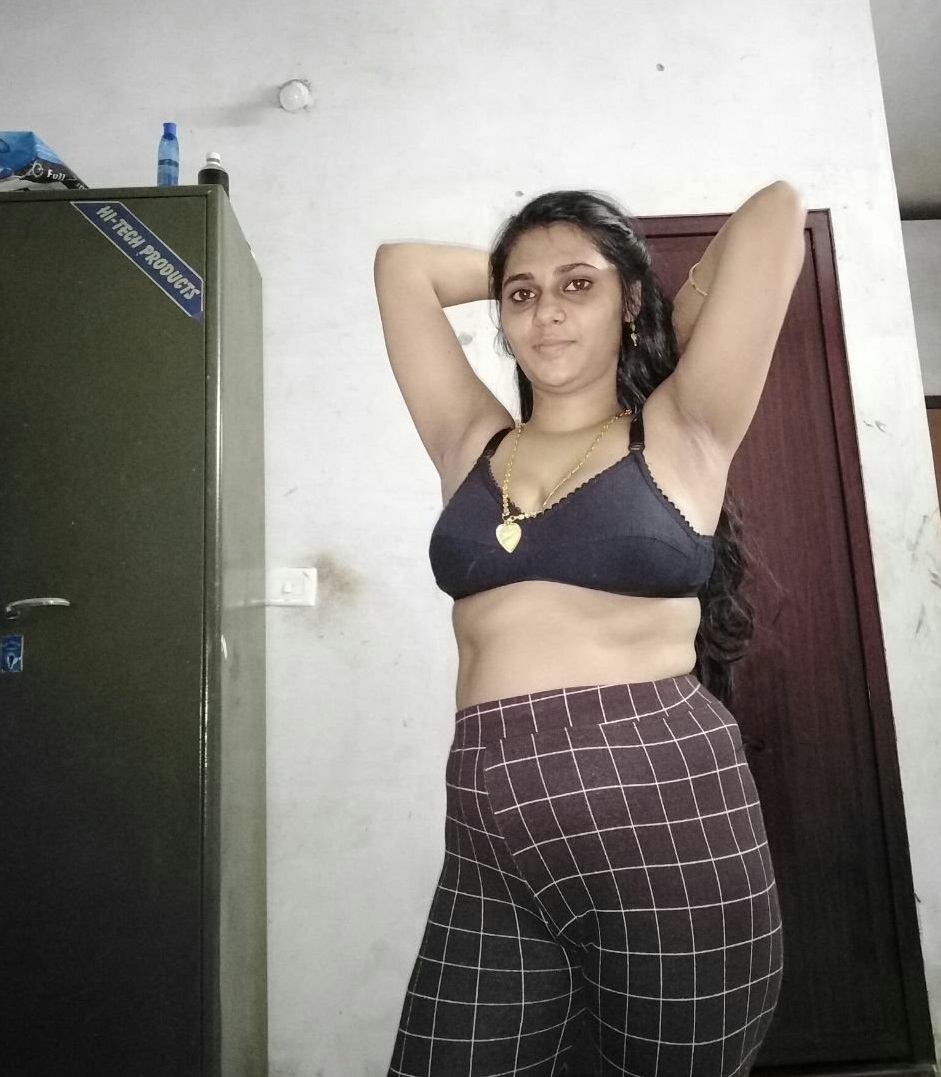 Desi Horny Wifes Nude Sex Awaiting Photos Revealed bilde