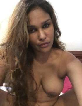 sexy Sri Lankan model nude