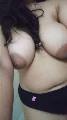 chubby babe with big boobs