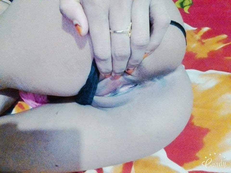 lovely tight fat Indian pussy