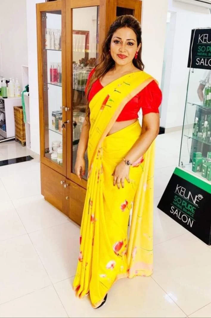 beautiful desi wife